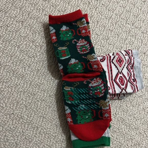 NWT - 3 pairs of socks with grips on bottom. Size 12-24 months. - Picture 2 of 7
